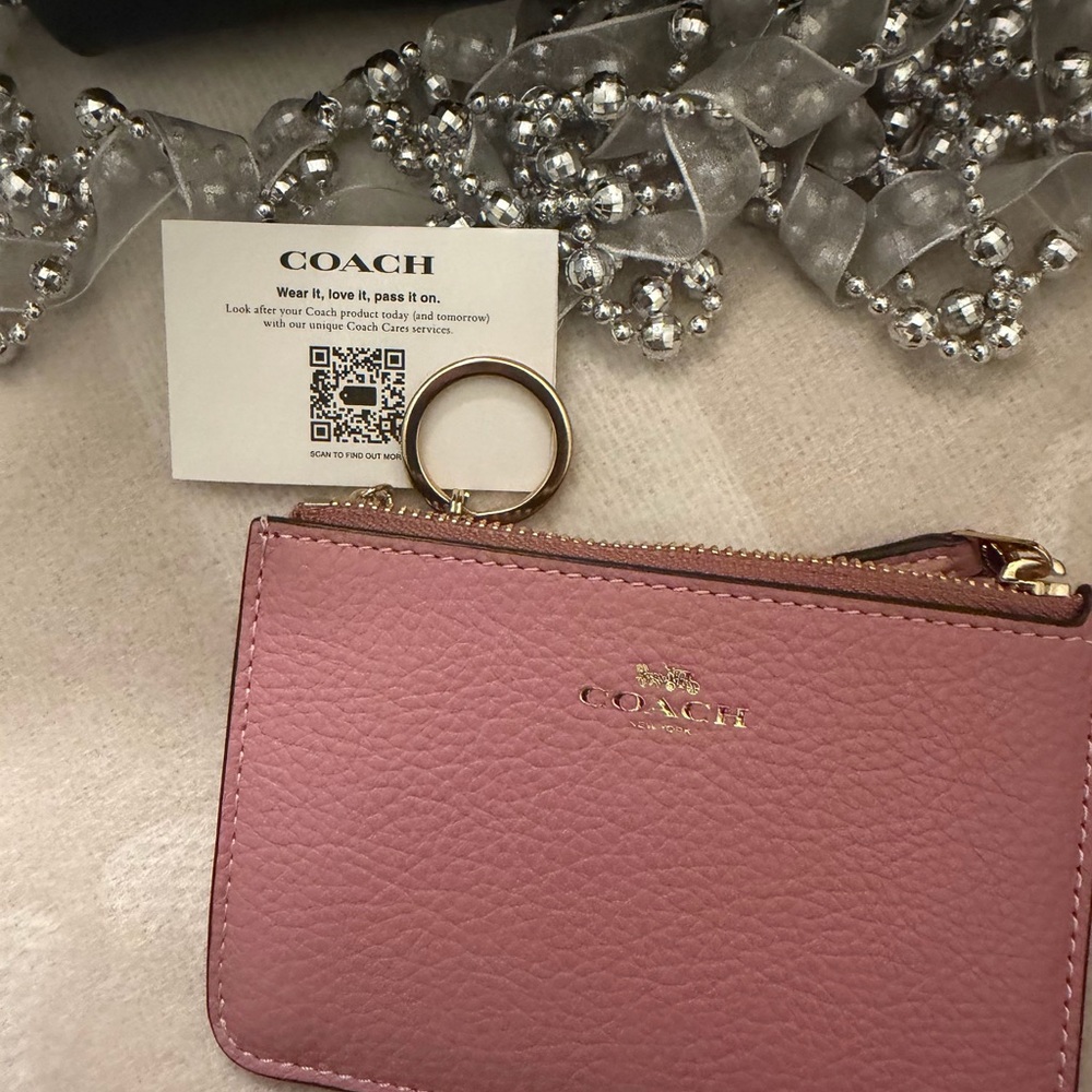 COACH 🌸 Polished Pebble Leather Zip Card Case - Picture 3 of 7